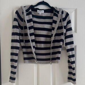 Navy and Grey Striped Cropped Zipup